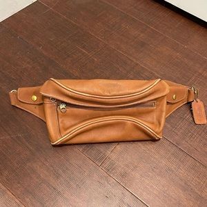 brown leather coach fanny pack